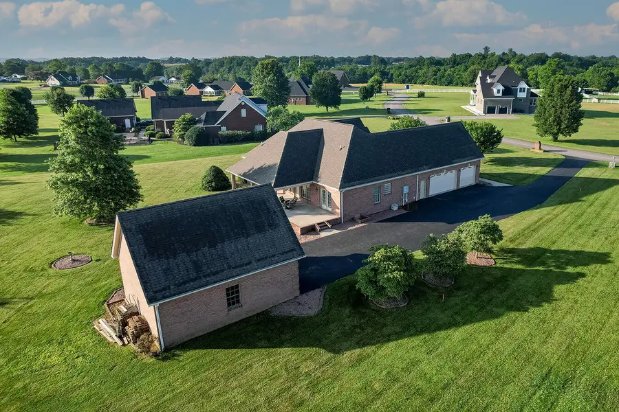 168 Master Court, Hustonville, KY 40437 - #2