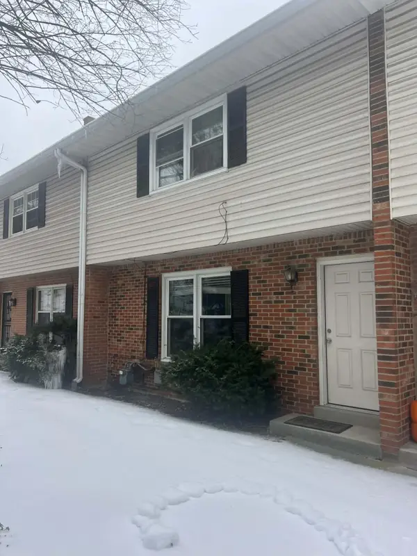 3142 Kirklevington Drive, Lexington, KY 40517