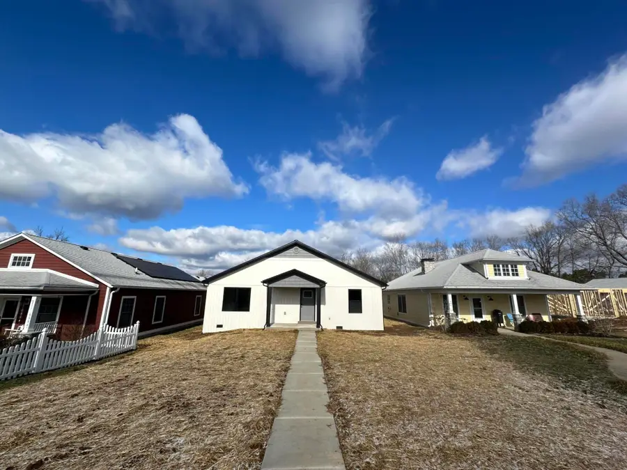 1914  Nostalgic Place, Frankfort, KY 40601 - #2