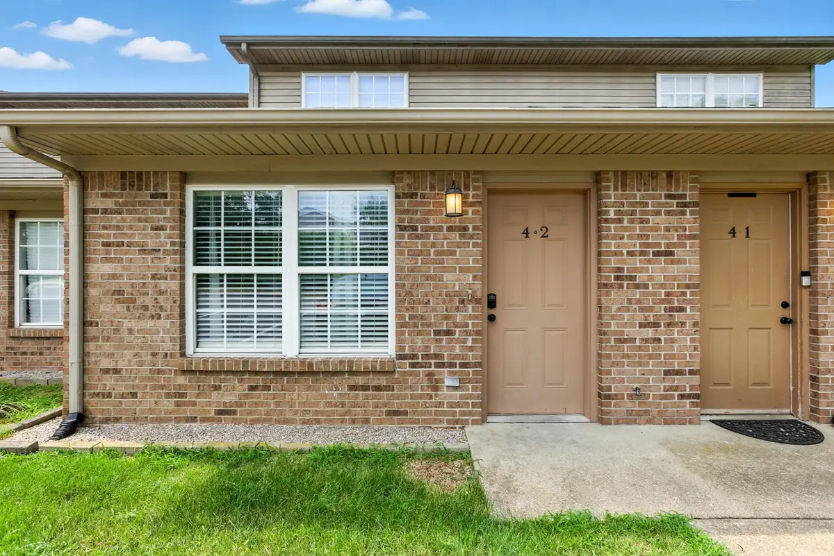 1100 Horsemans Lane #42, Lexington, KY 40504 - #1