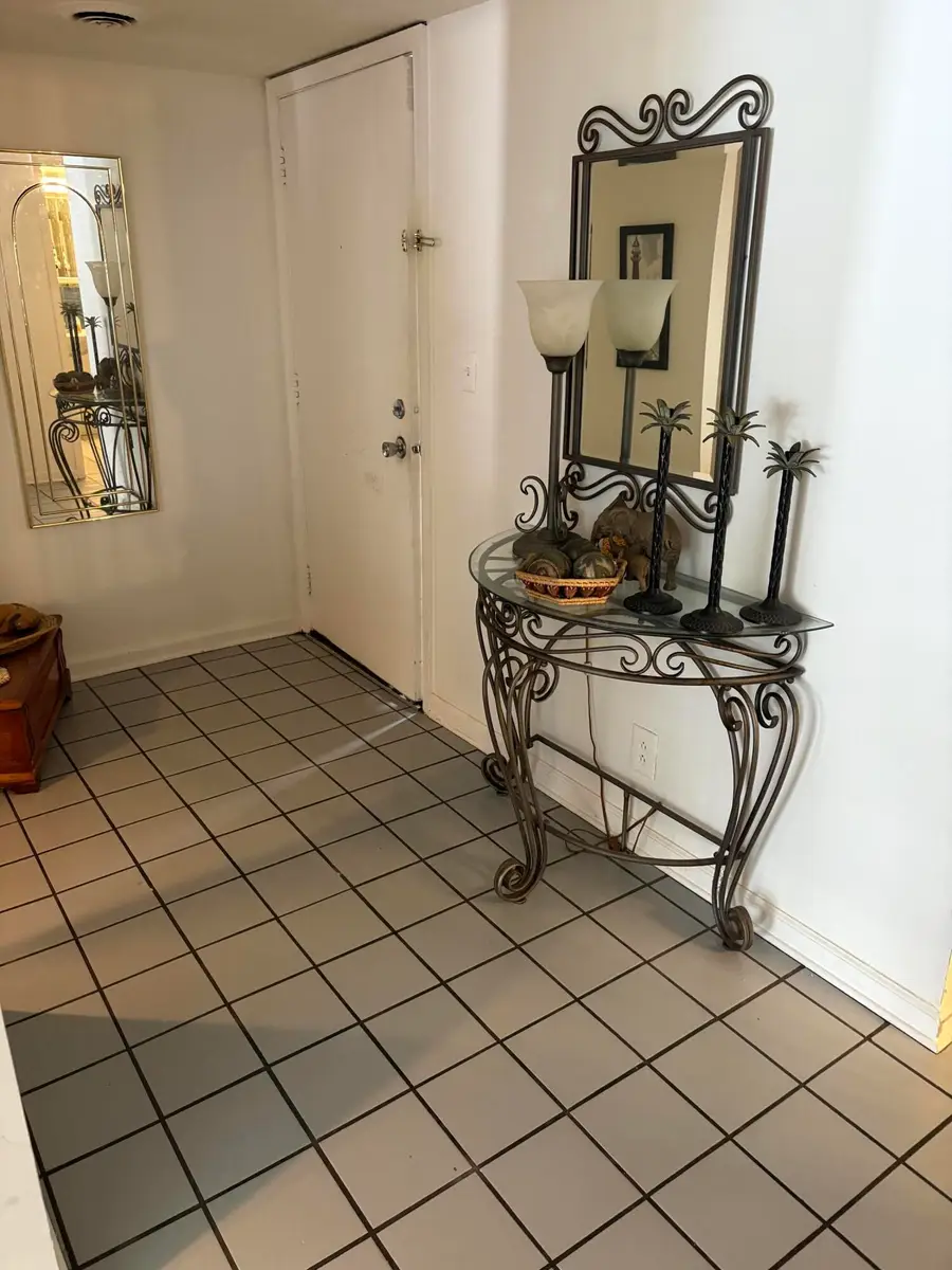 750 Shaker Drive #801, Lexington, KY 40504 - #3