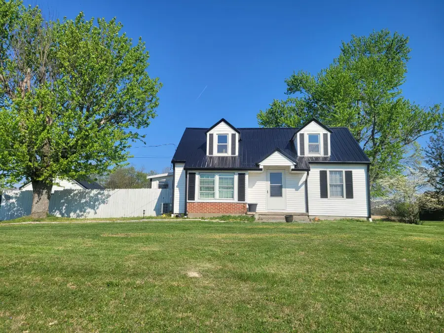 194 College Hill Road, Waco, KY 40385 - #2