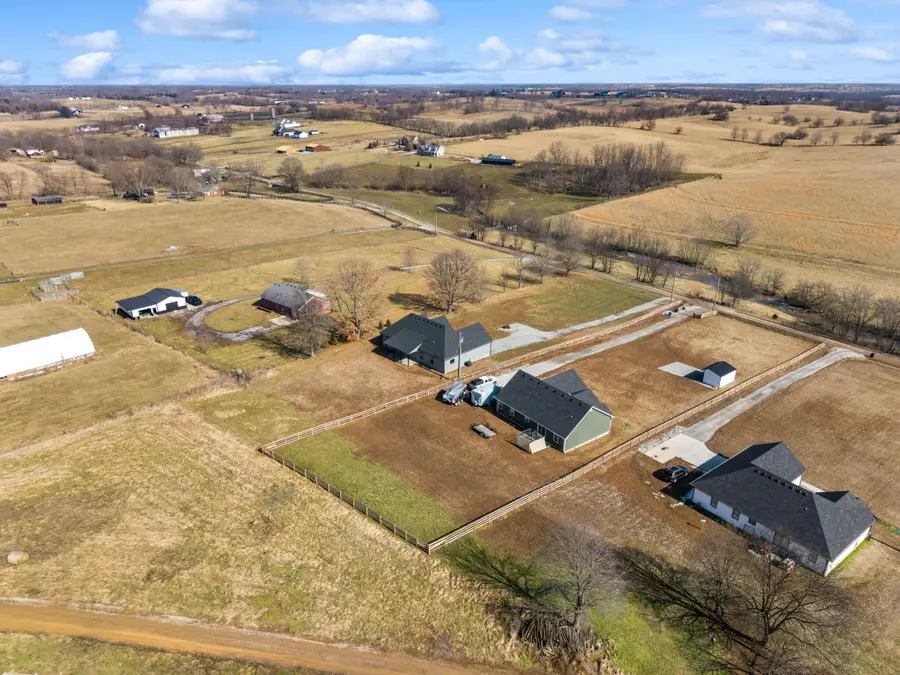 865 Dry Fork Road, Danville, KY 40422 - #3