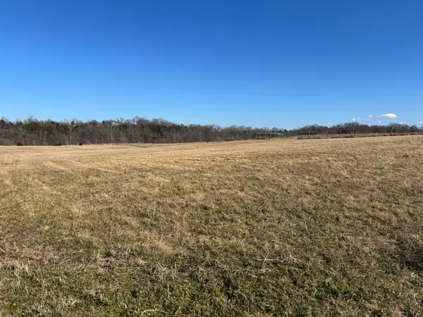 11414 Richmond Road, Paint Lick, KY 40461