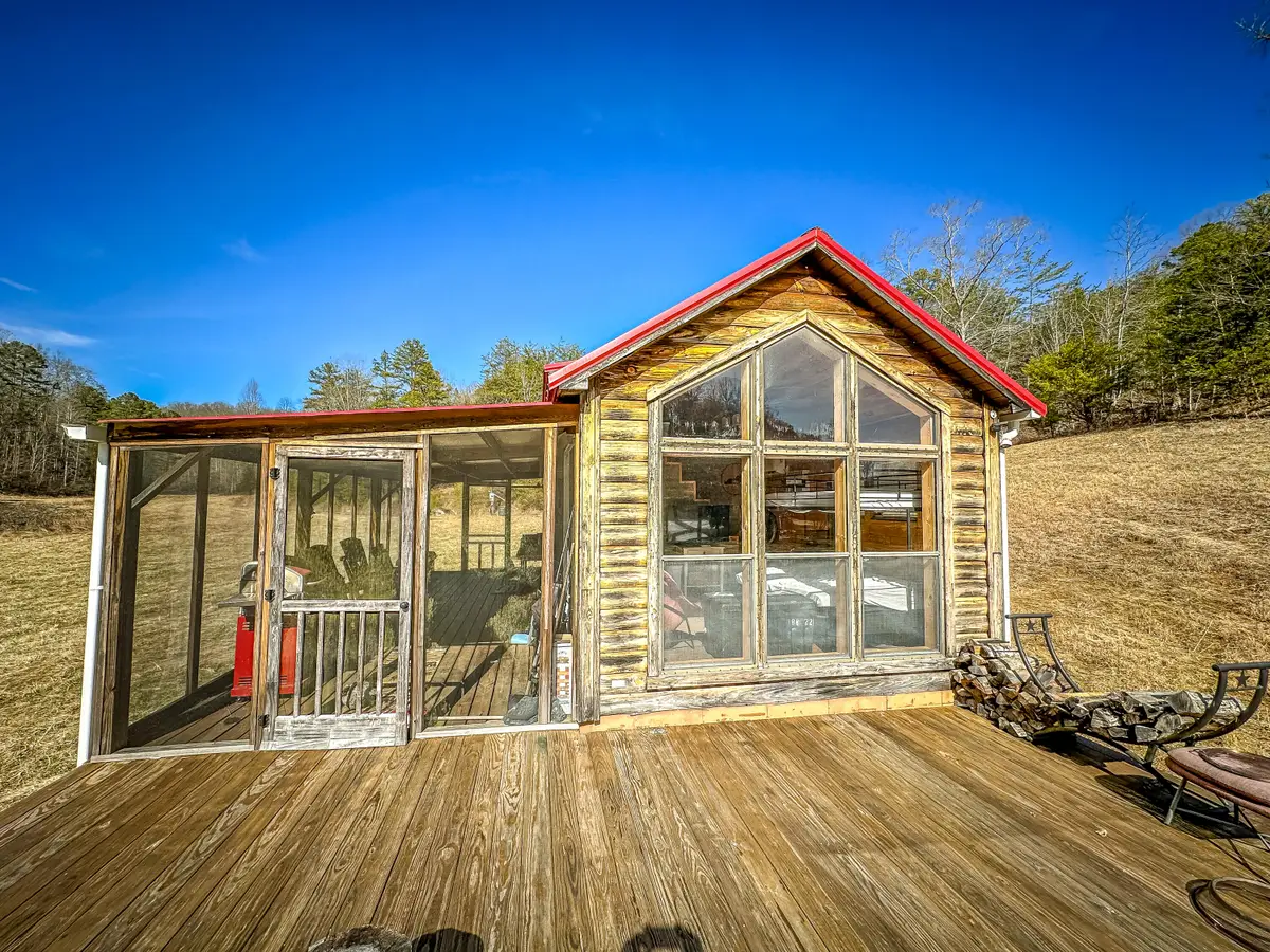 851 Smith Road, Annville, KY 40402 - #1