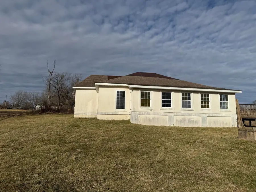 4796 Ky-490, East Bernstadt, KY 40729 - #2