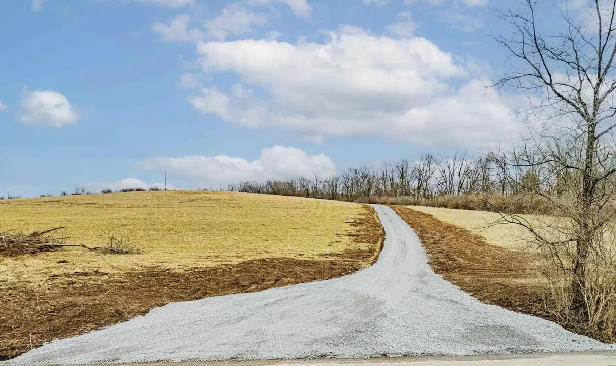 2400 Gose Pike, Danville, KY 40422 - #1