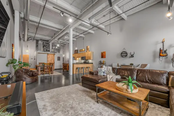 201 Price Road #111, Lexington, KY 40511