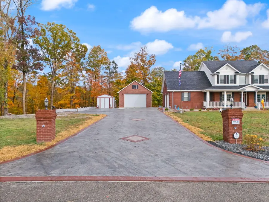 775 Cedar Pointe Drive, Somerset, KY 42501 - #2