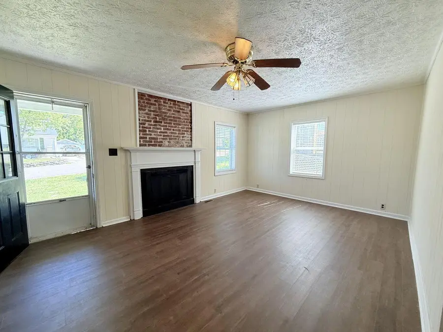 510 Letcher Avenue, Richmond, KY 40475 - #2