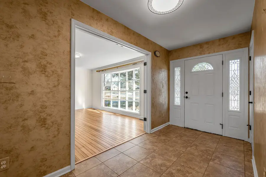 2934 Montavesta Road, Lexington, KY 40502 - #3