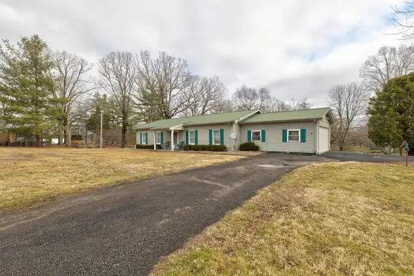 95 Len Drive, Clay City, KY 40312