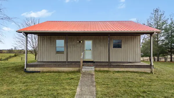 761 College Road, Paris, KY 40361