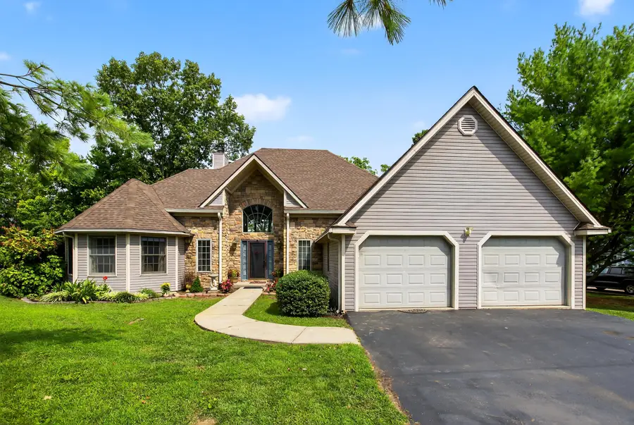 221 N Homestead Lane, Lancaster, KY 40444 - #2