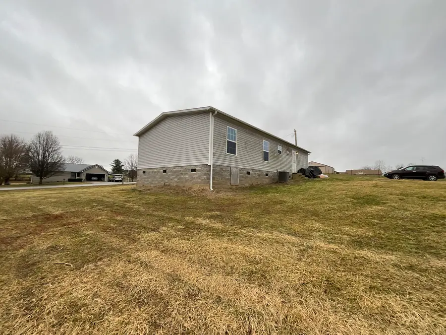 82 Coffee Tree Lane, Somerset, KY 42503 - #3