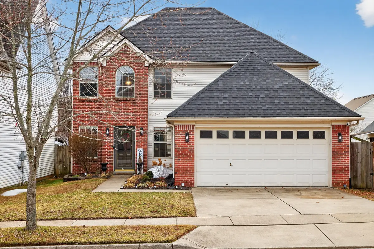 588 Wellington Gardens Drive, Lexington, KY 40503 - #1