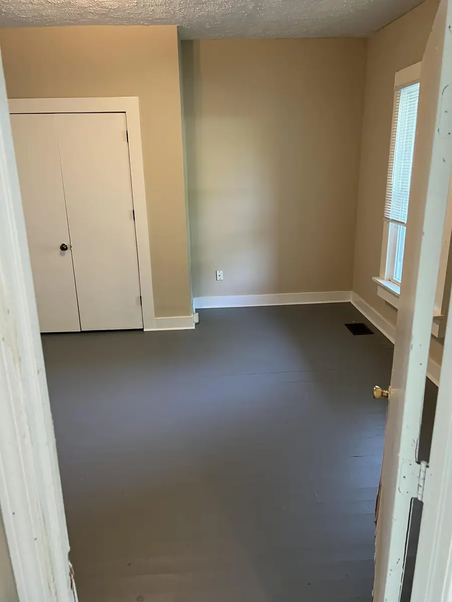 424 Hanson Street, Paris, KY 40361 - #2