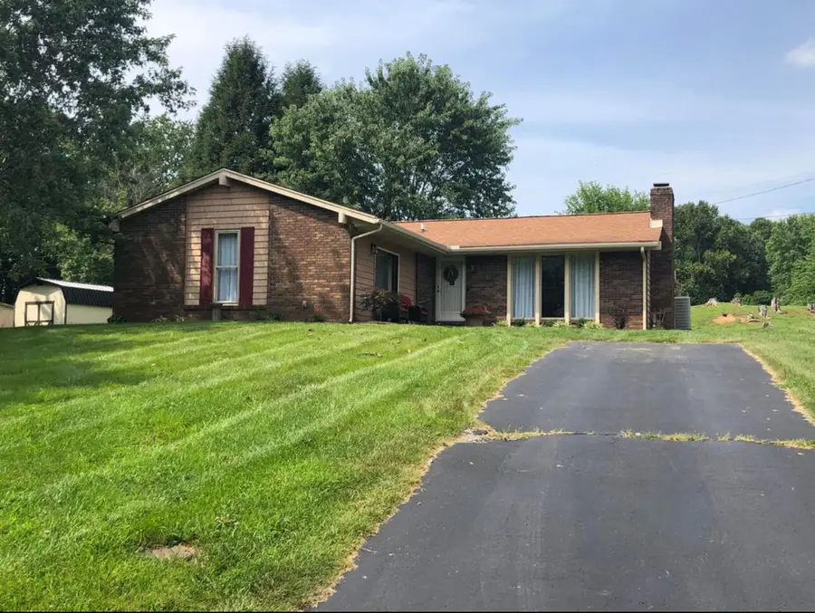 181 Shawnee Drive, Vanceburg, KY 41179 - #2