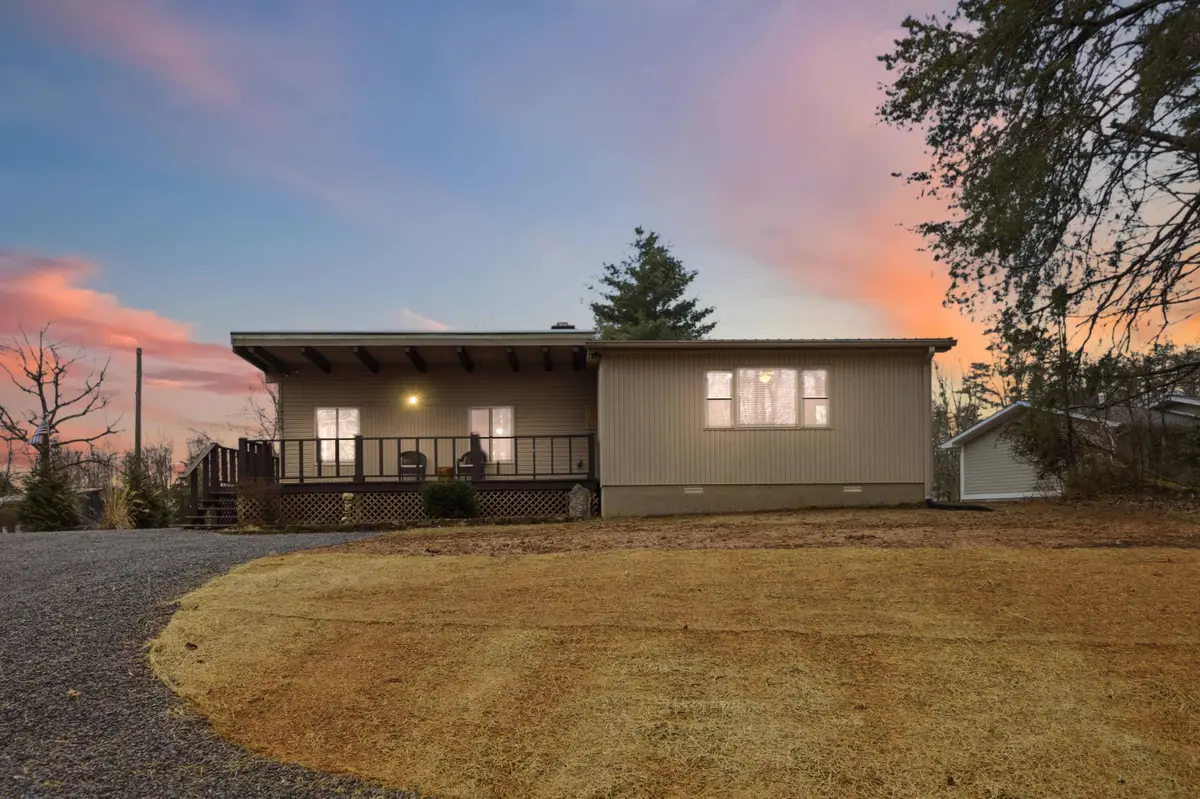 1704 Harbor Springs Road, Jamestown, KY 42629 - #1