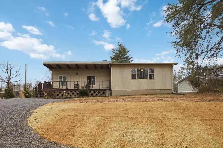 1704 Harbor Springs Road, Jamestown, KY 42629 - #2