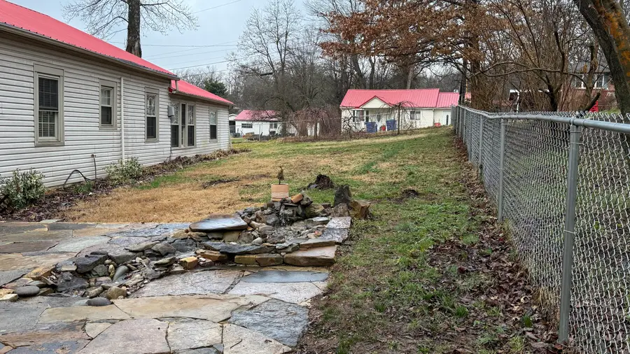 128 Cherry Road, Berea, KY 40403 - #3