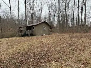 102 Fifth Jasper Road, Burnside, KY 42519