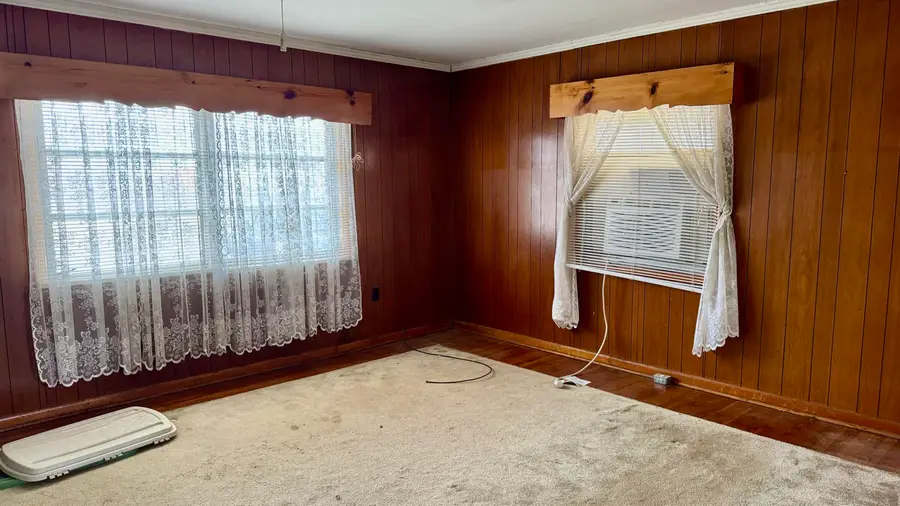 304 Skyline Drive, Richmond, KY 40475 - #3