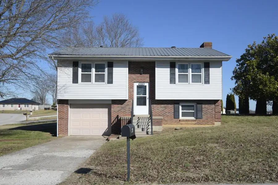 228 Bridgett Drive, Mount Sterling, KY 40353 - #2