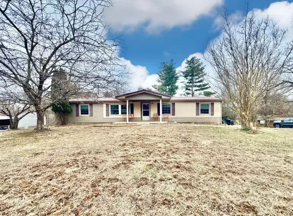 693 Scotts Chapel Road, Jamestown, KY 42629