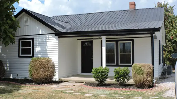 7624 W Tunnel Hill Road, Sharpsburg, KY 40374