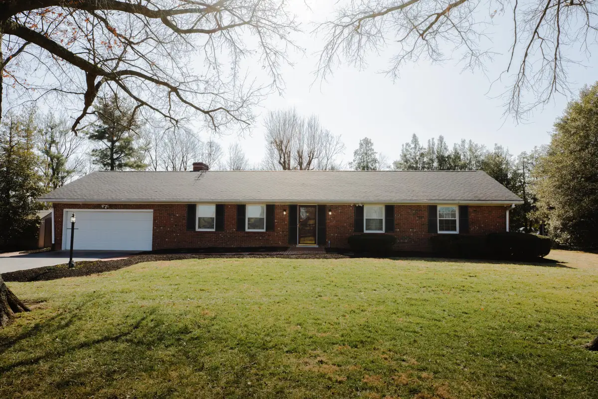 4660 Athens Walnut Hill Pike, Lexington, KY 40515 - #1