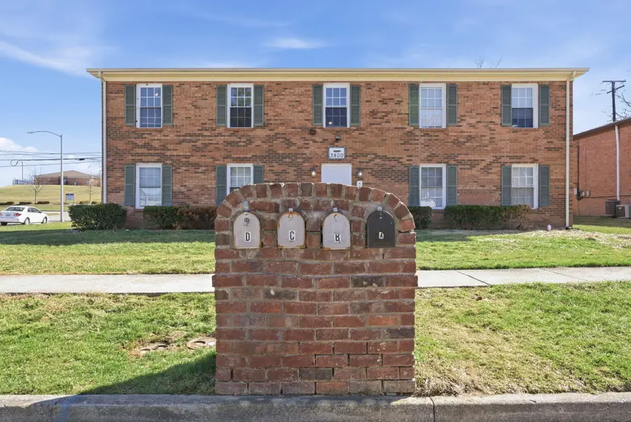 3800 Duffy Court, Lexington, KY 40517 - #2