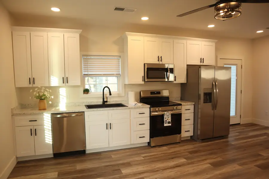 203 Whitley Avenue, Stanford, KY 40484 - #2