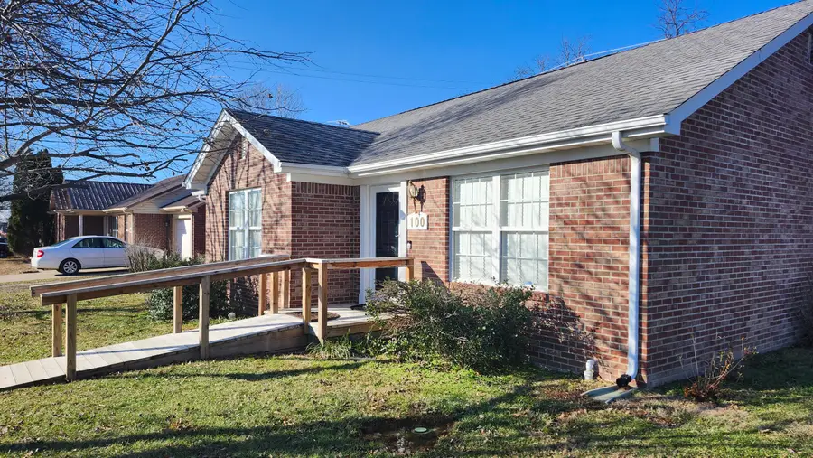 100 Henry Drive, Berea, KY 40403 - #3