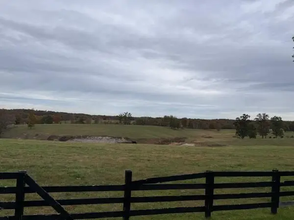 760 Long Branch Road, Jeffersonville, KY 40337