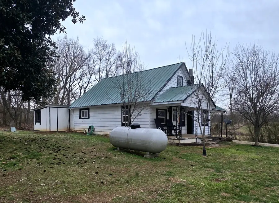 427 Smith Chapel Road, Albany, KY 42602 - #2