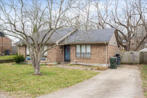 3465 Featheridge Drive, Lexington, KY 40515