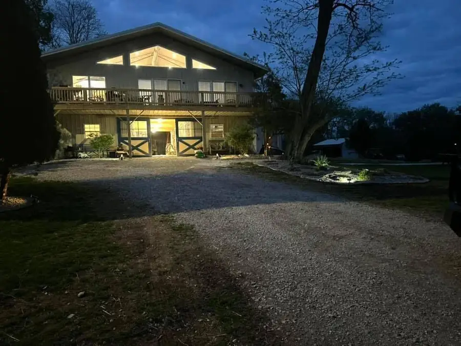 583 College Road, Paris, KY 40361 - #2