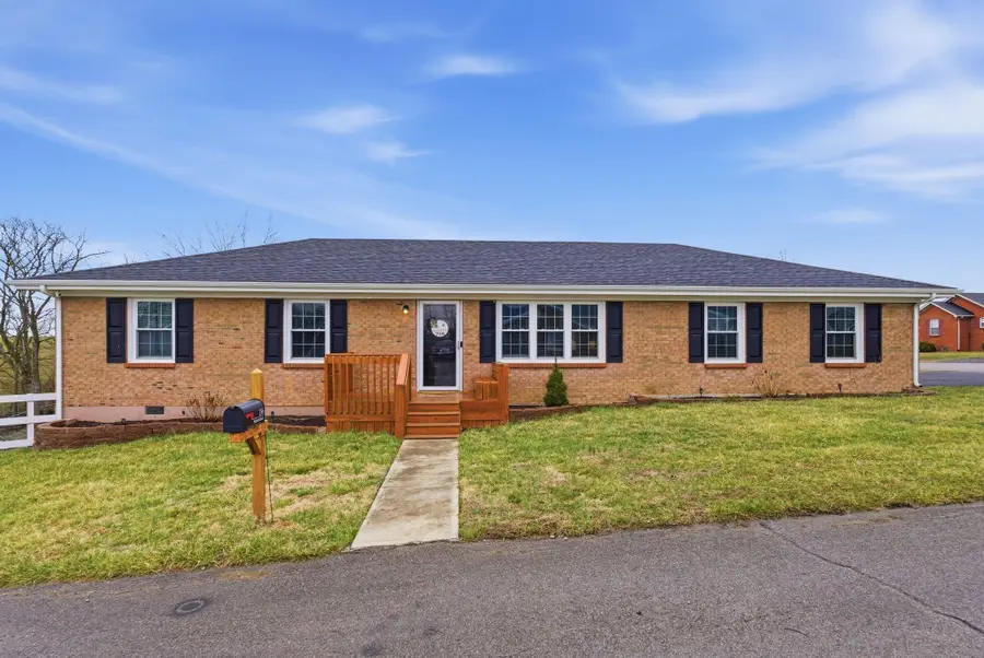 756 Hildeen Drive, Harrodsburg, KY 40330 - #2