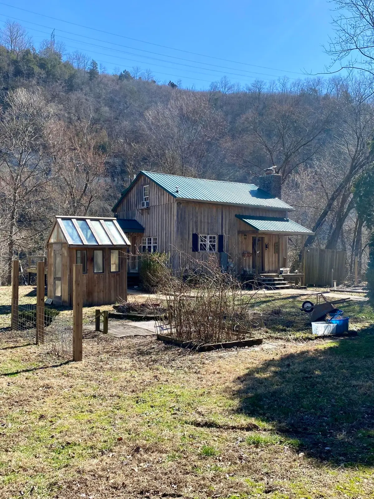 300 Palisades Road, Harrodsburg, KY 40330 - #1