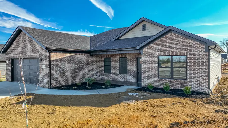 219 Navajo Drive, Richmond, KY 40475 - #2