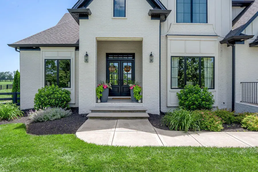 127 Meadow Ridge Drive, Nicholasville, KY 40356 - #3