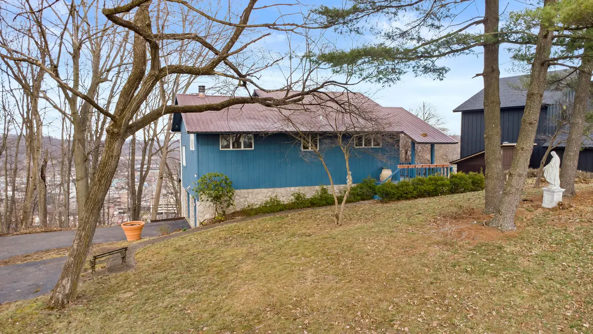 2307 Hillcrest Road, Ashland, KY 41101 - #1