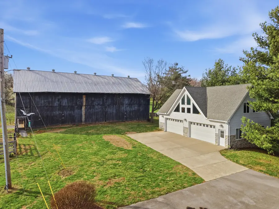 235 Lakewood Drive, Nicholasville, KY 40356 - #3