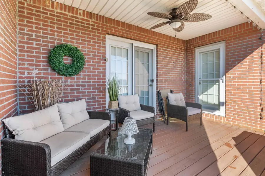 90 W Saddlebrook Drive, Somerset, KY 42503 - #3