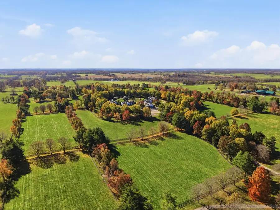 3661 Military Pike, Lexington, KY 40513 - #3