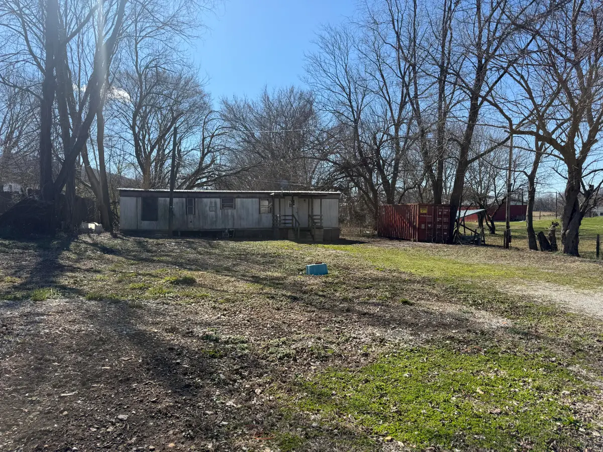 323 College Street, Monticello, KY 42633 - #1