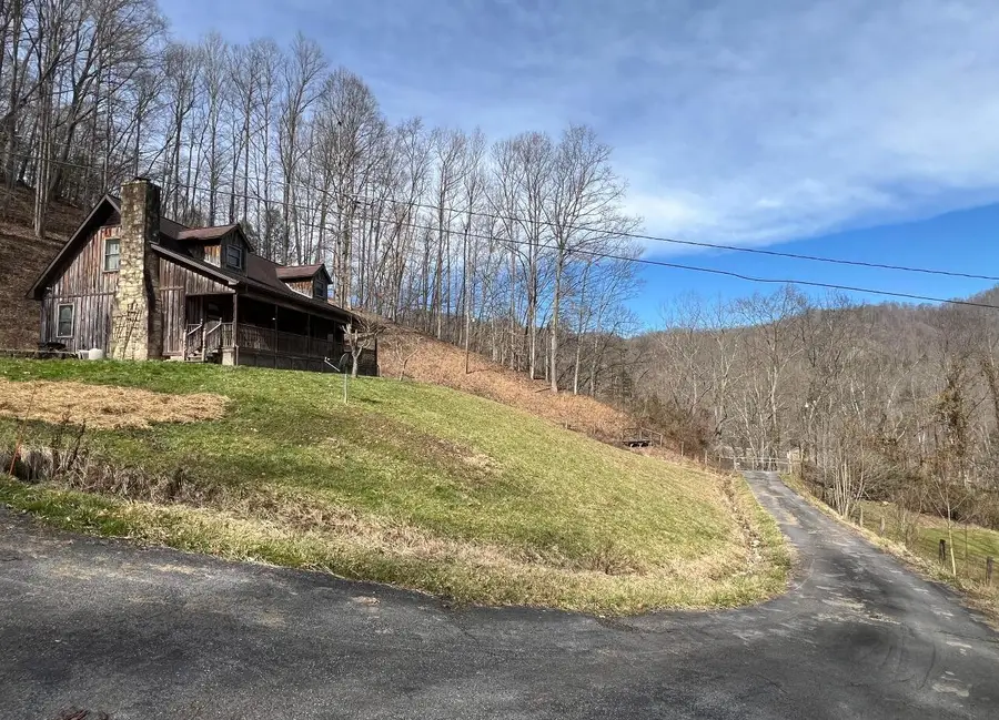 2674 Kentucky 221, Pineville, KY 40977 - #3