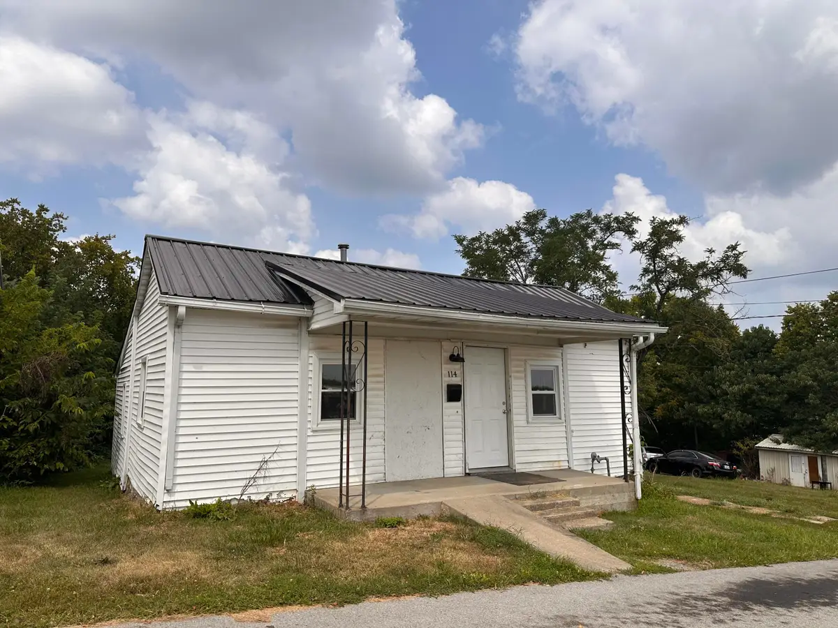114 Hill Street, Harrodsburg, KY 40330 - #1