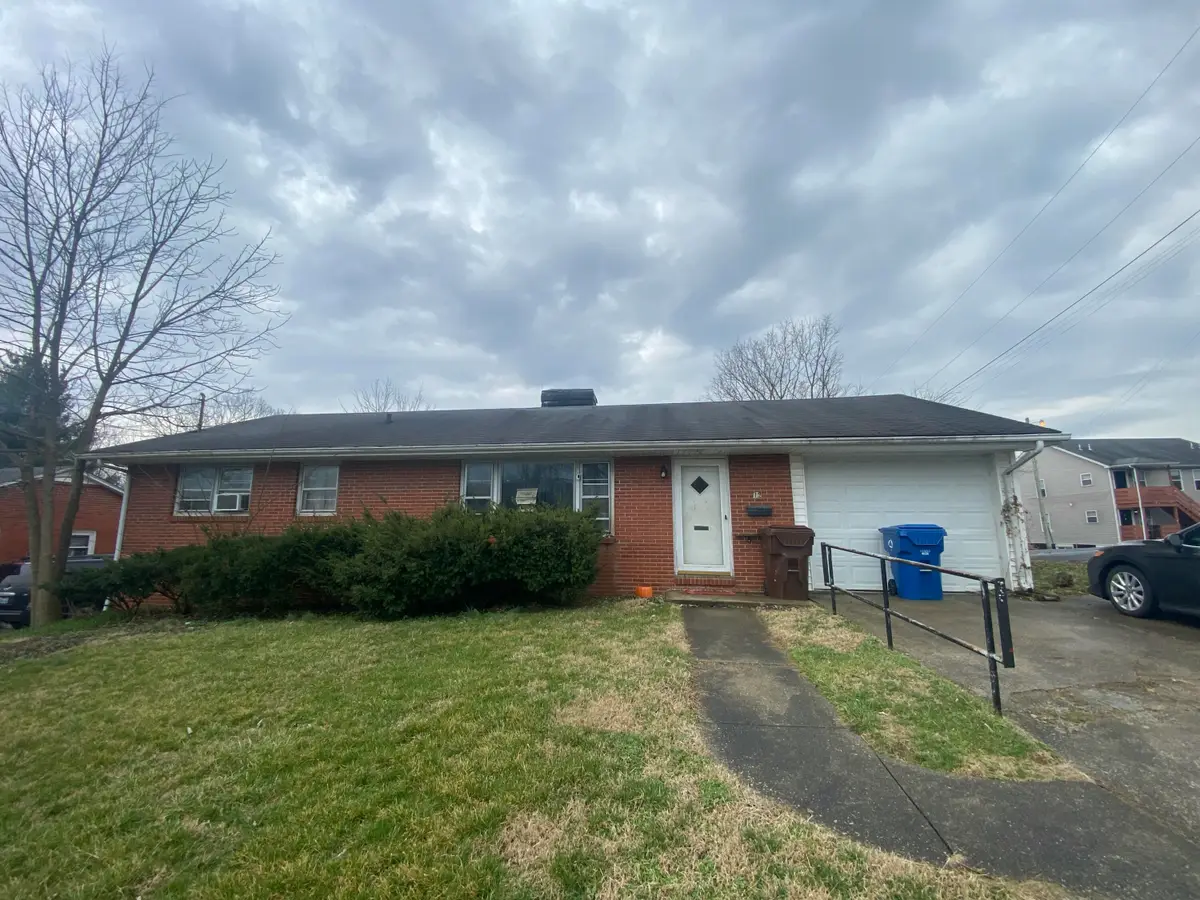 19 Hughes Avenue, Winchester, KY 40391 - #1